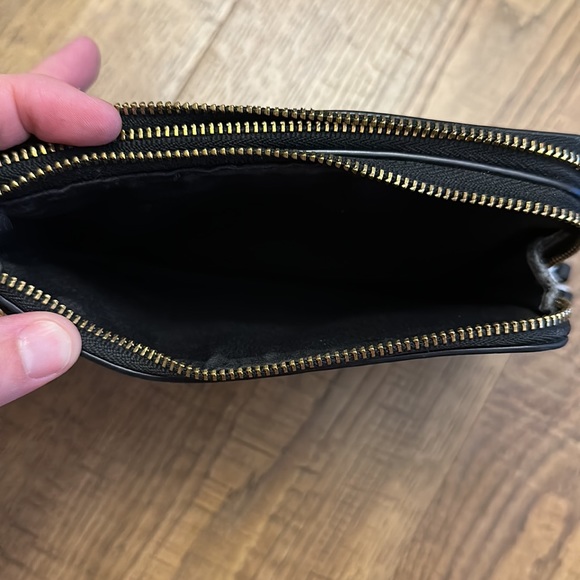 Coach wristlet - Picture 7 of 9